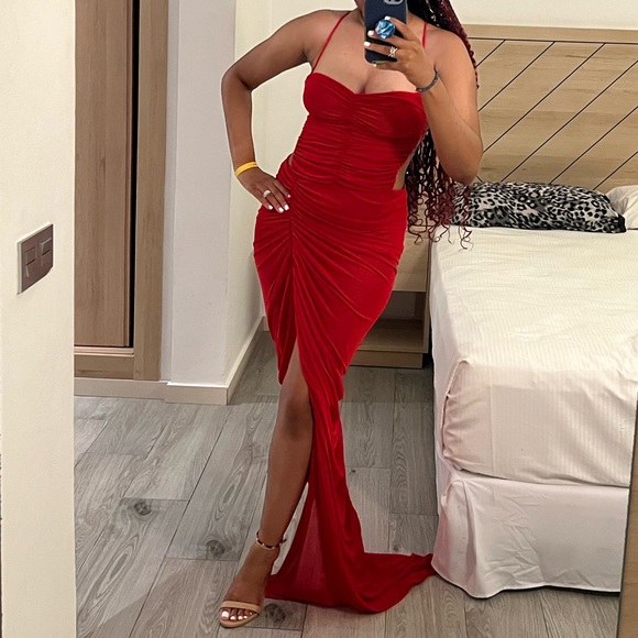 X Revolve Michael Costello Gown - Picture 5 of 6